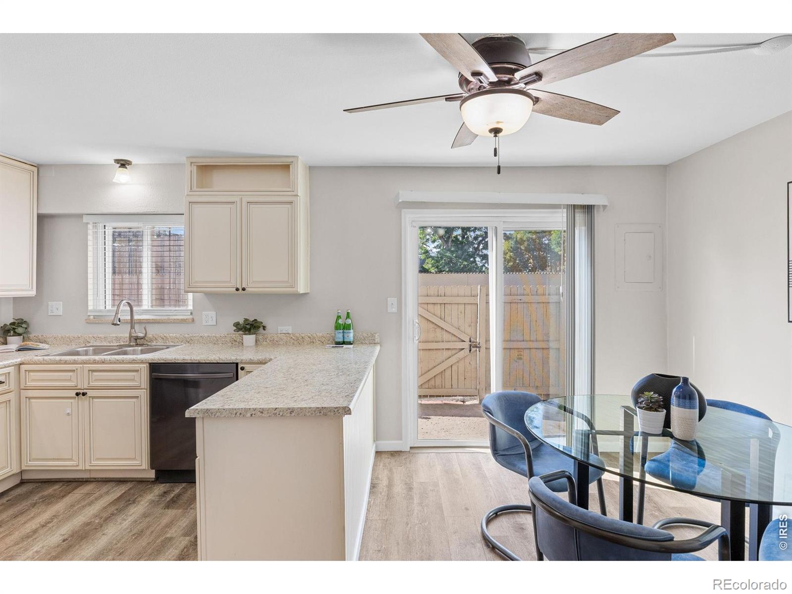 MLS Image #11 for 4621 s lowell boulevard ,denver, Colorado