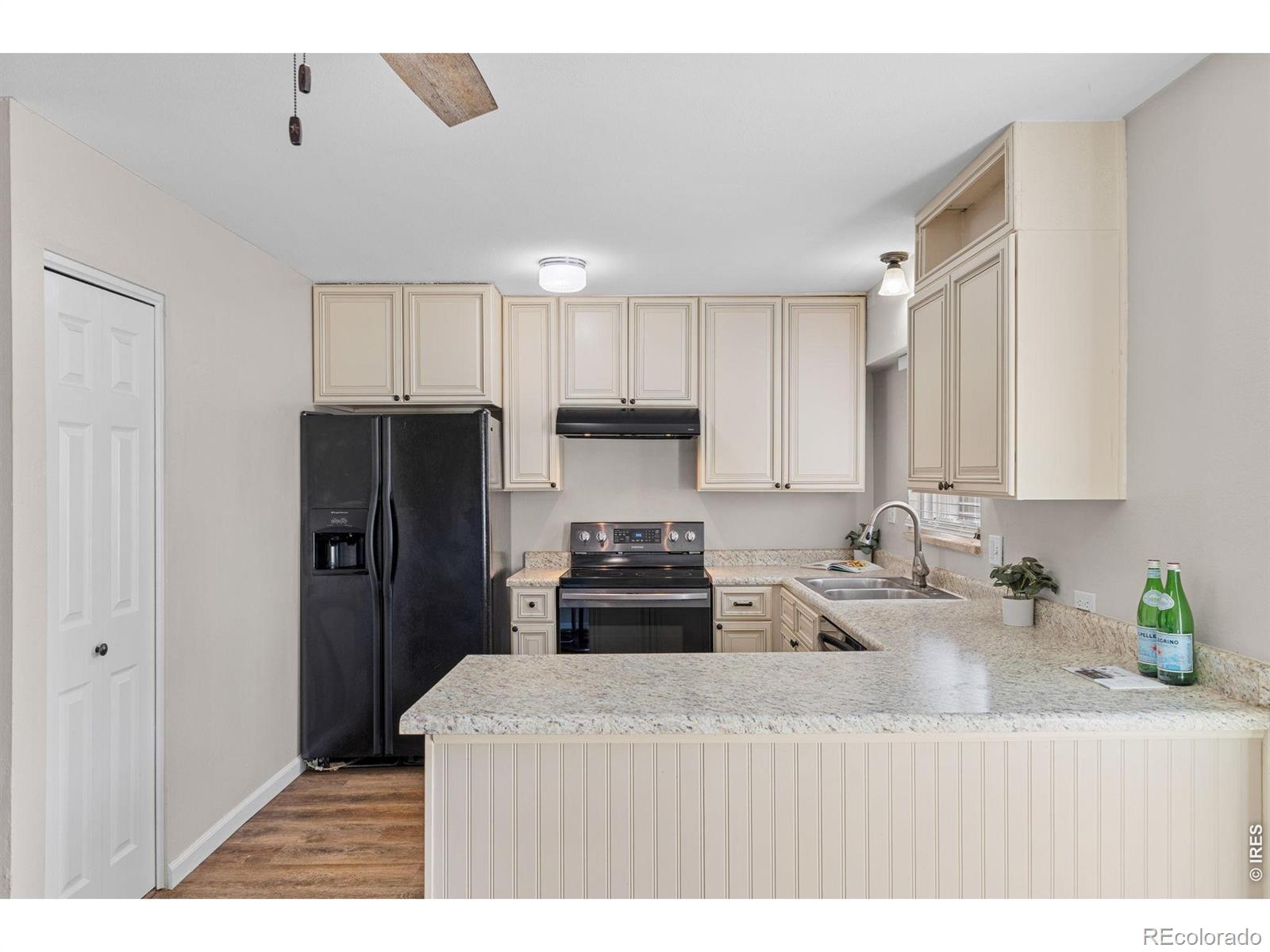 MLS Image #15 for 4621 s lowell boulevard ,denver, Colorado