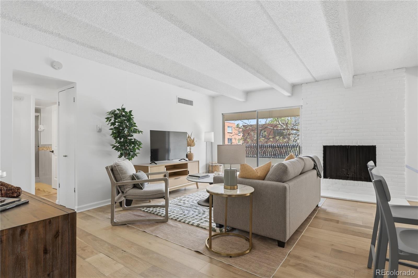 MLS Image #4 for 1365  columbine street street,denver, Colorado