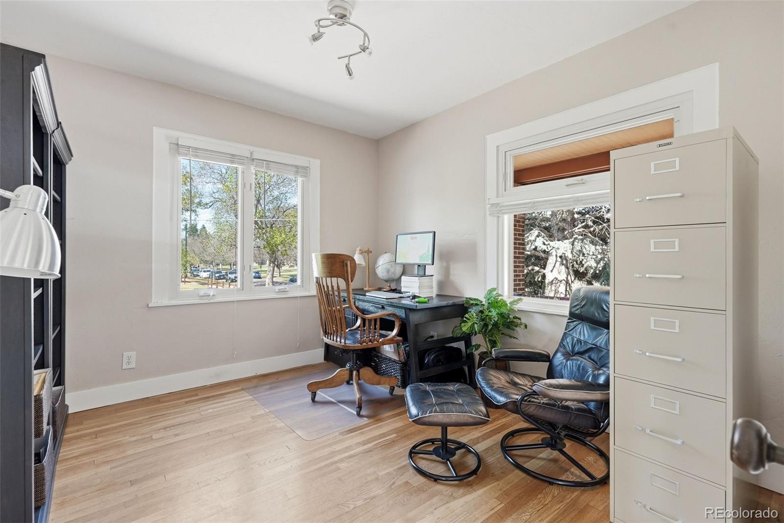 MLS Image #18 for 2391  holly street,denver, Colorado