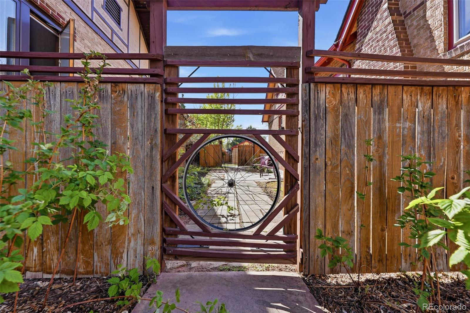 MLS Image #35 for 2391  holly street,denver, Colorado