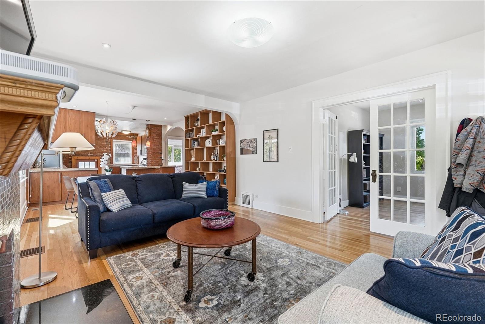 MLS Image #4 for 2391  holly street,denver, Colorado