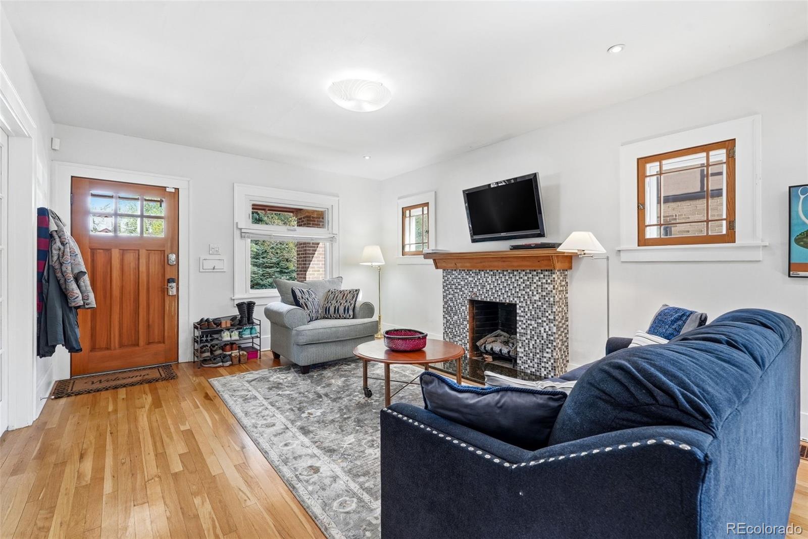 MLS Image #5 for 2391  holly street,denver, Colorado