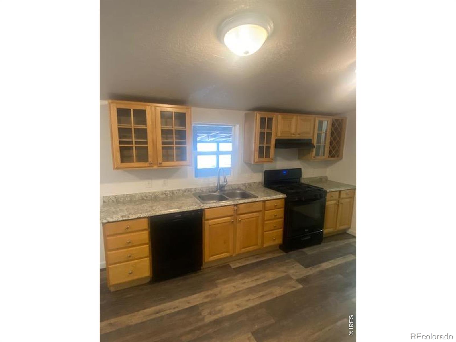 MLS Image #11 for 20175  southgate avenue,la salle, Colorado
