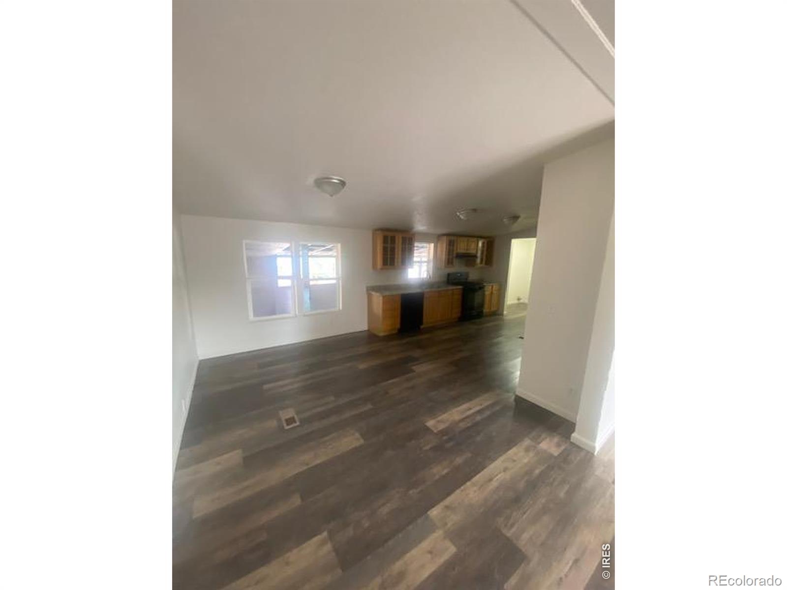 MLS Image #12 for 20175  southgate avenue,la salle, Colorado