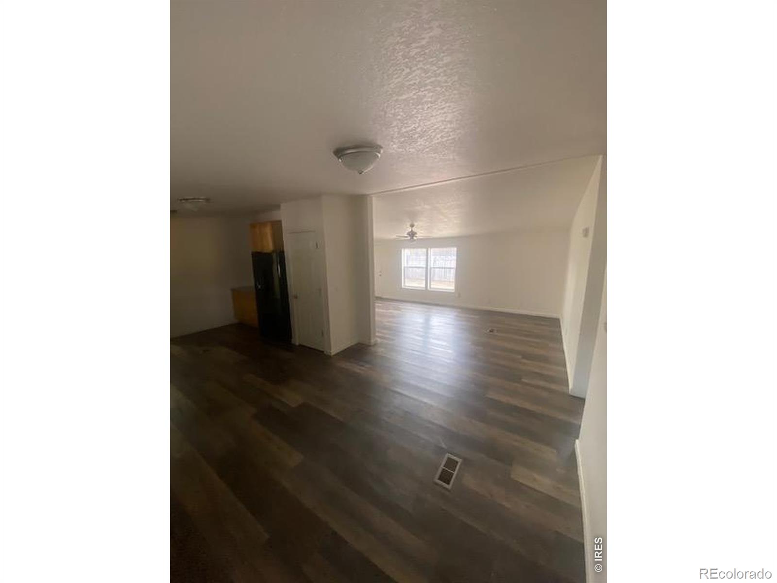 MLS Image #13 for 20175  southgate avenue,la salle, Colorado
