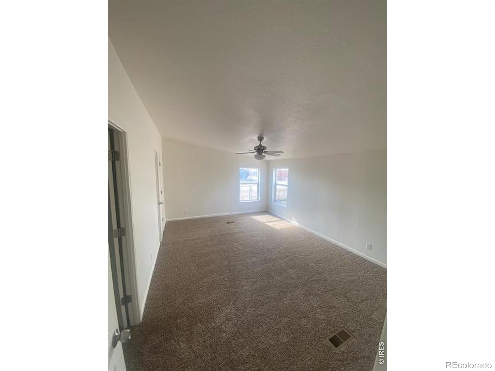 MLS Image #16 for 20175  southgate avenue,la salle, Colorado