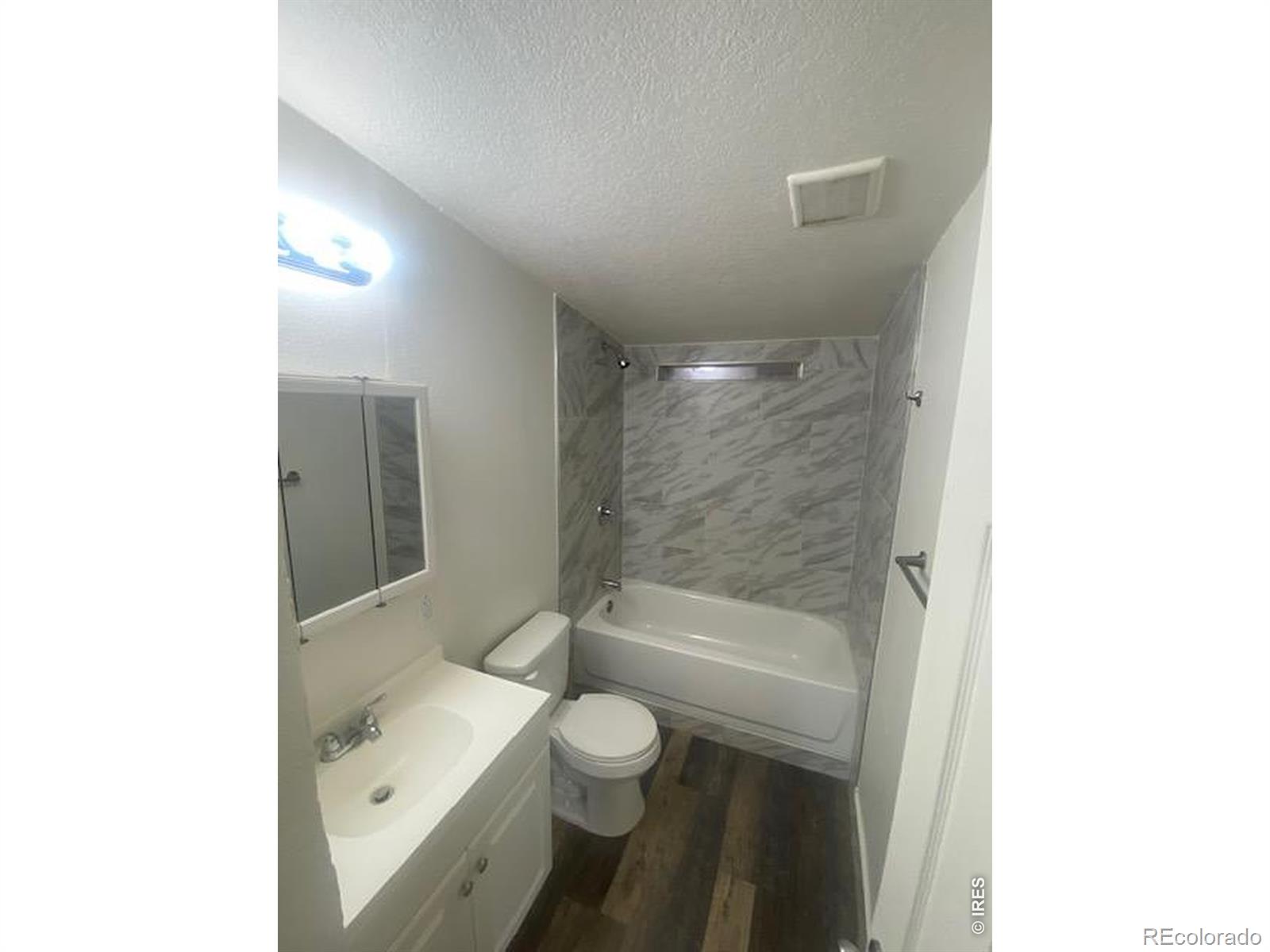 MLS Image #21 for 20175  southgate avenue,la salle, Colorado