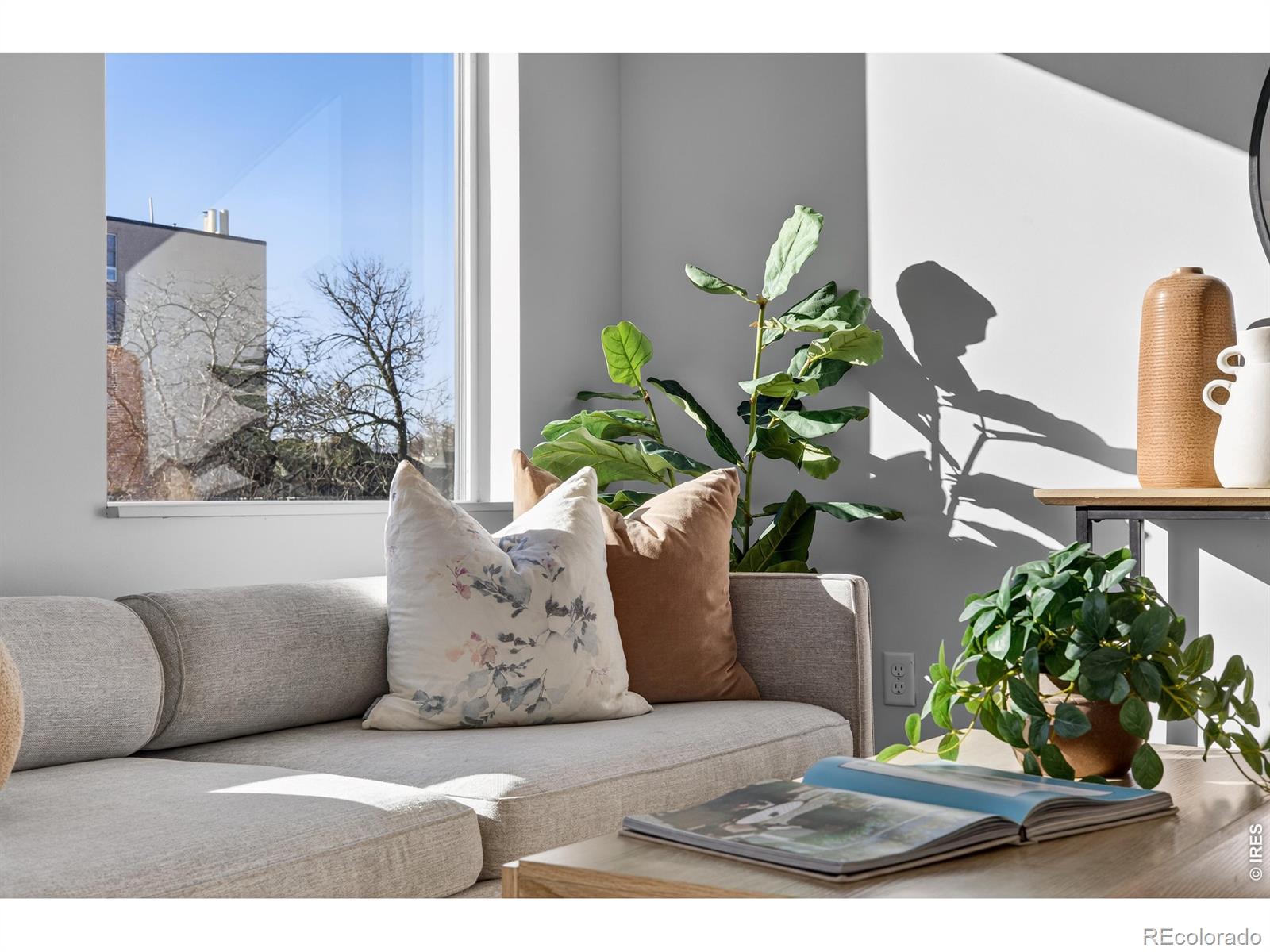 MLS Image #13 for 1300 n ogden street,denver, Colorado