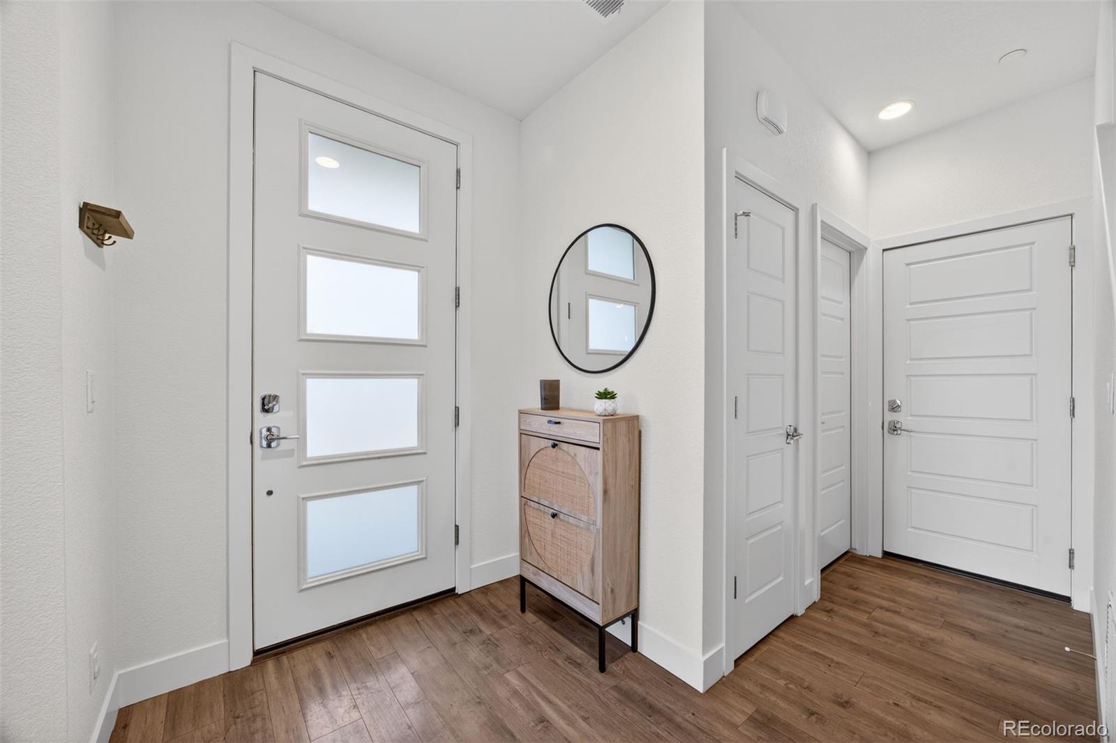 MLS Image #3 for 19518 e sunset circle,centennial, Colorado