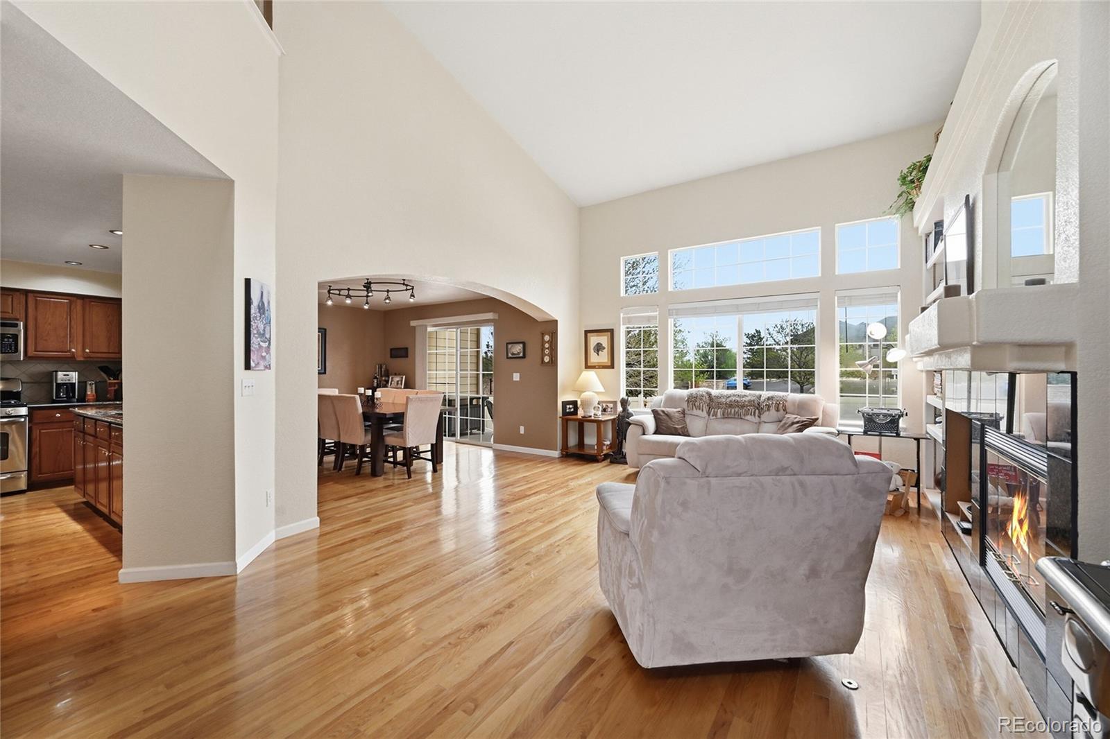 MLS Image #3 for 9627  independence drive,broomfield, Colorado