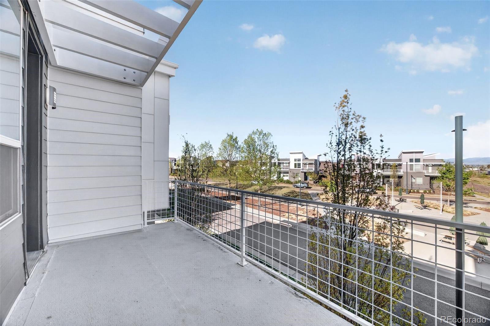 MLS Image #19 for 5540  valentia court,denver, Colorado