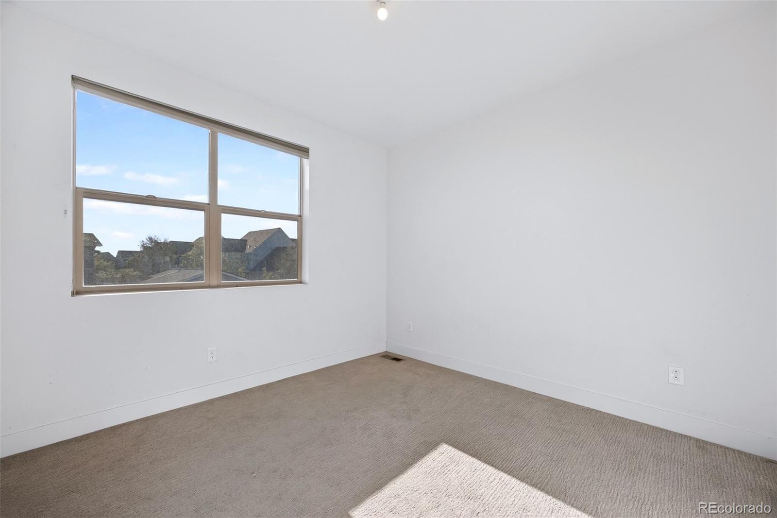 MLS Image #22 for 5540  valentia court,denver, Colorado