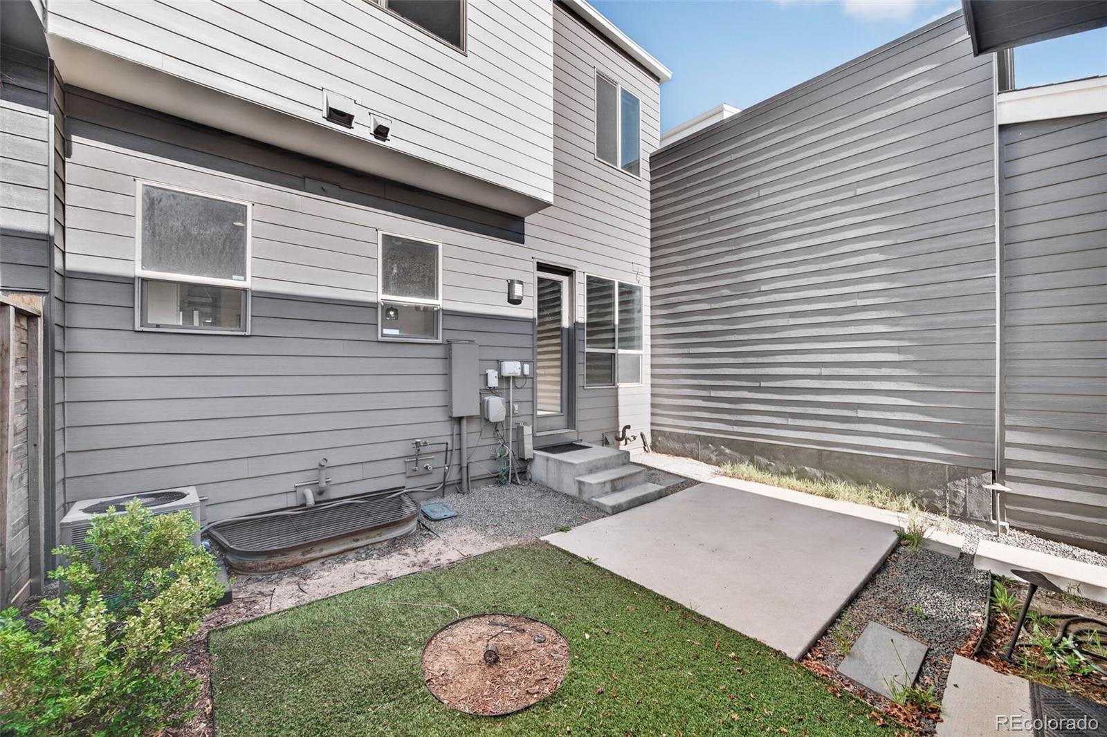 MLS Image #27 for 5540  valentia court,denver, Colorado