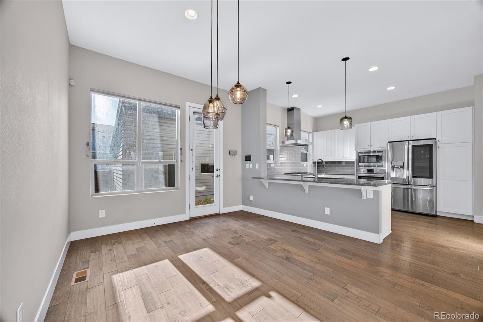 MLS Image #4 for 5540  valentia court,denver, Colorado