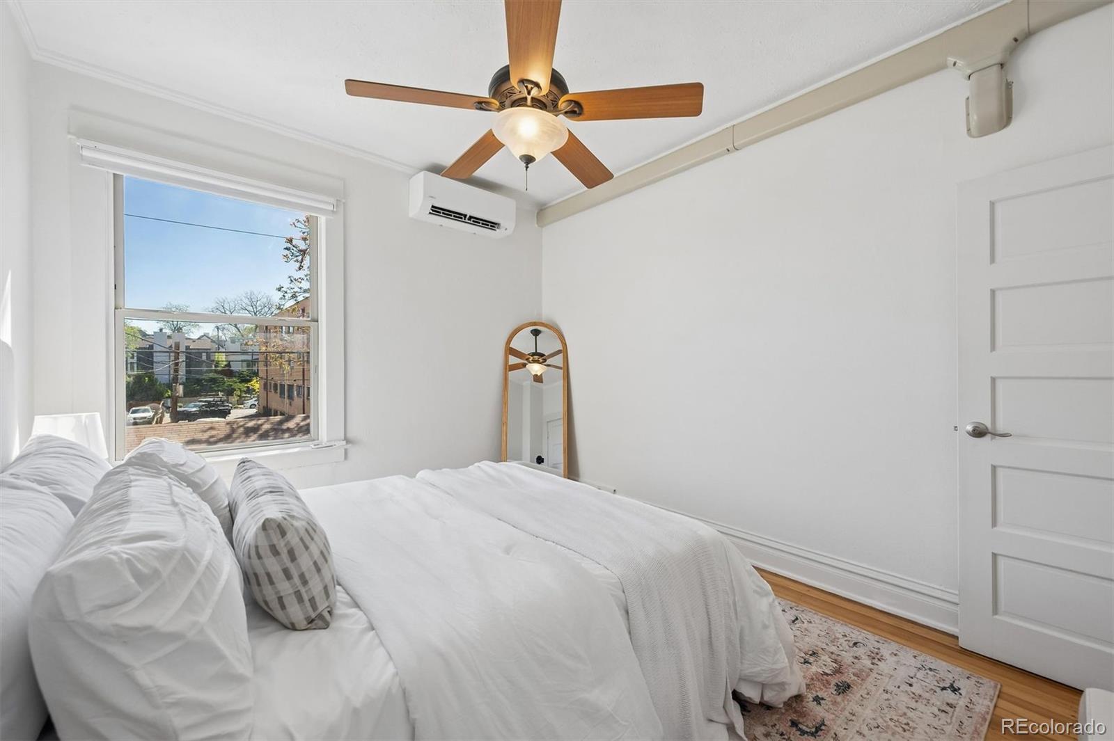 MLS Image #18 for 1250 n pearl street 3,denver, Colorado