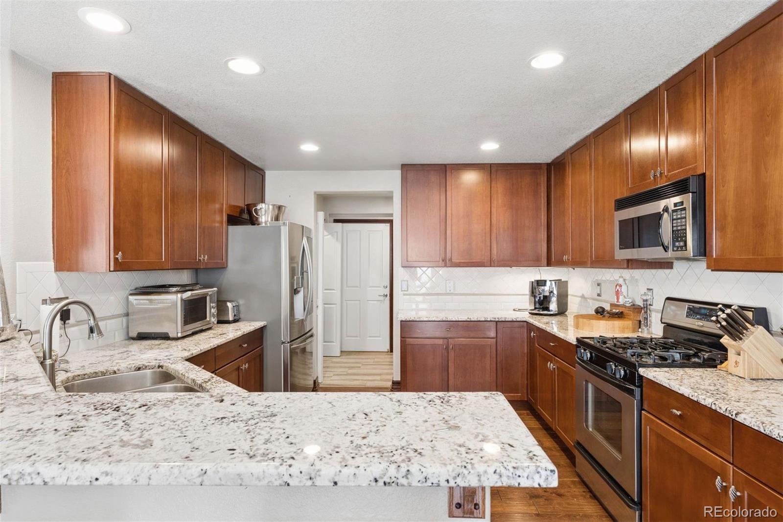 MLS Image #9 for 12826  mayfair way e,englewood, Colorado