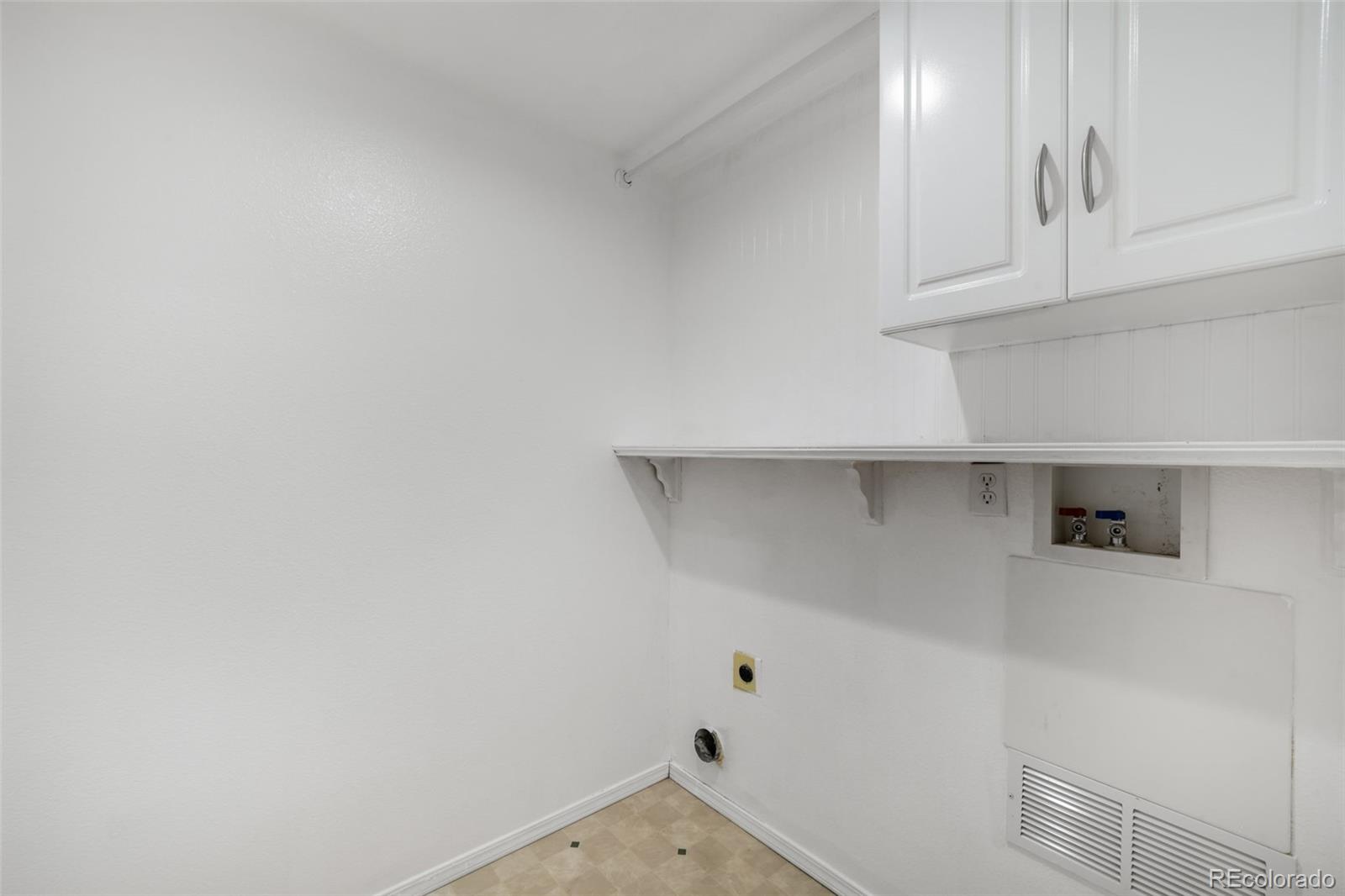 MLS Image #17 for 306  oxbow drive,monument, Colorado