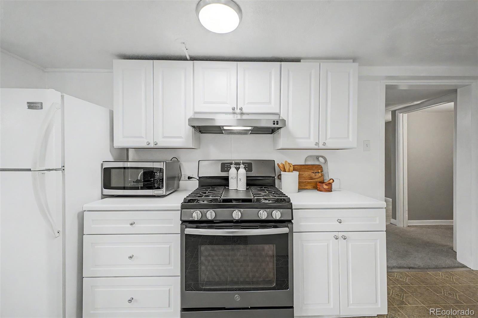 MLS Image #22 for 3030 n raleigh street,denver, Colorado