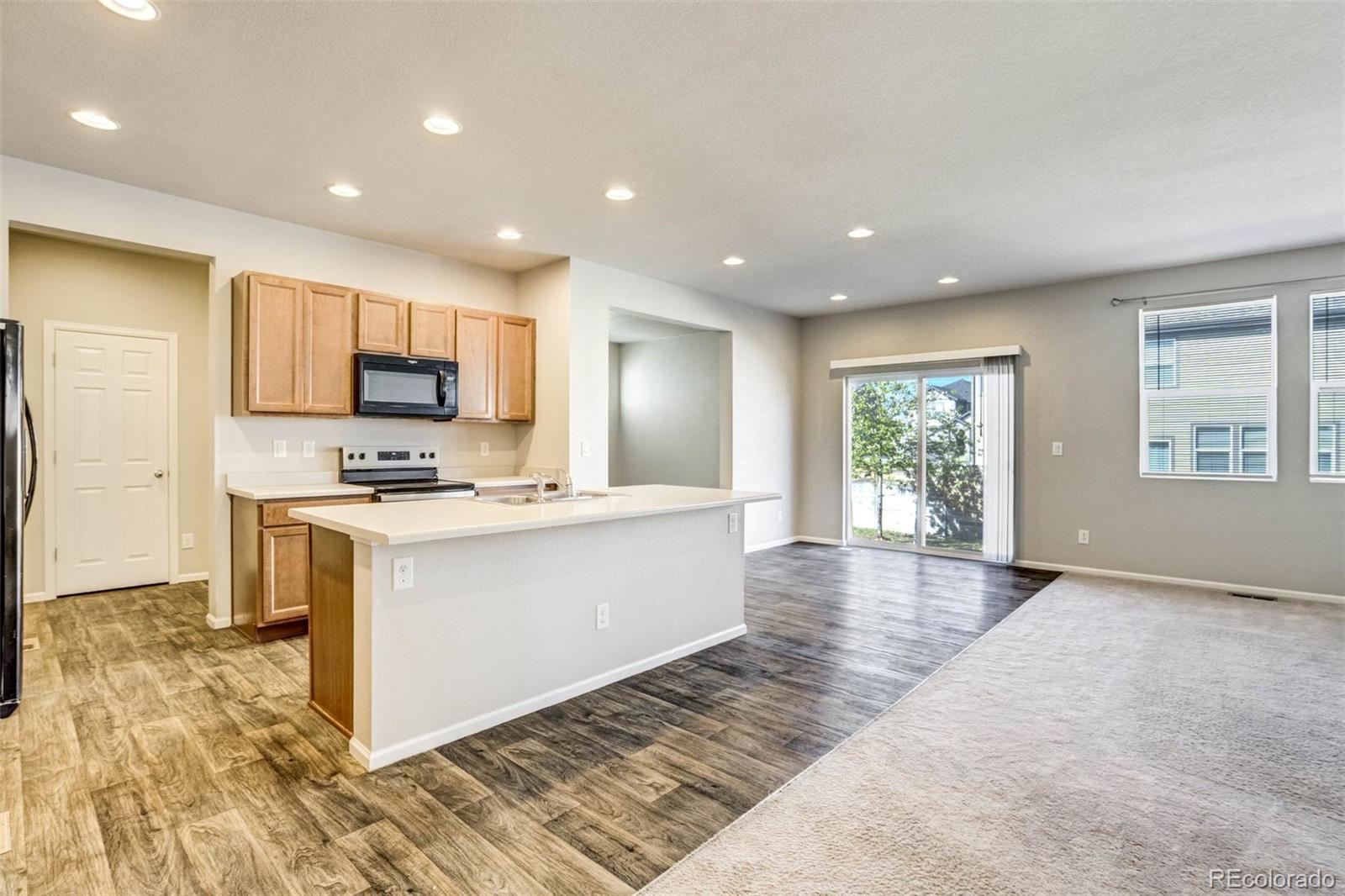MLS Image #12 for 4709  helena street,denver, Colorado