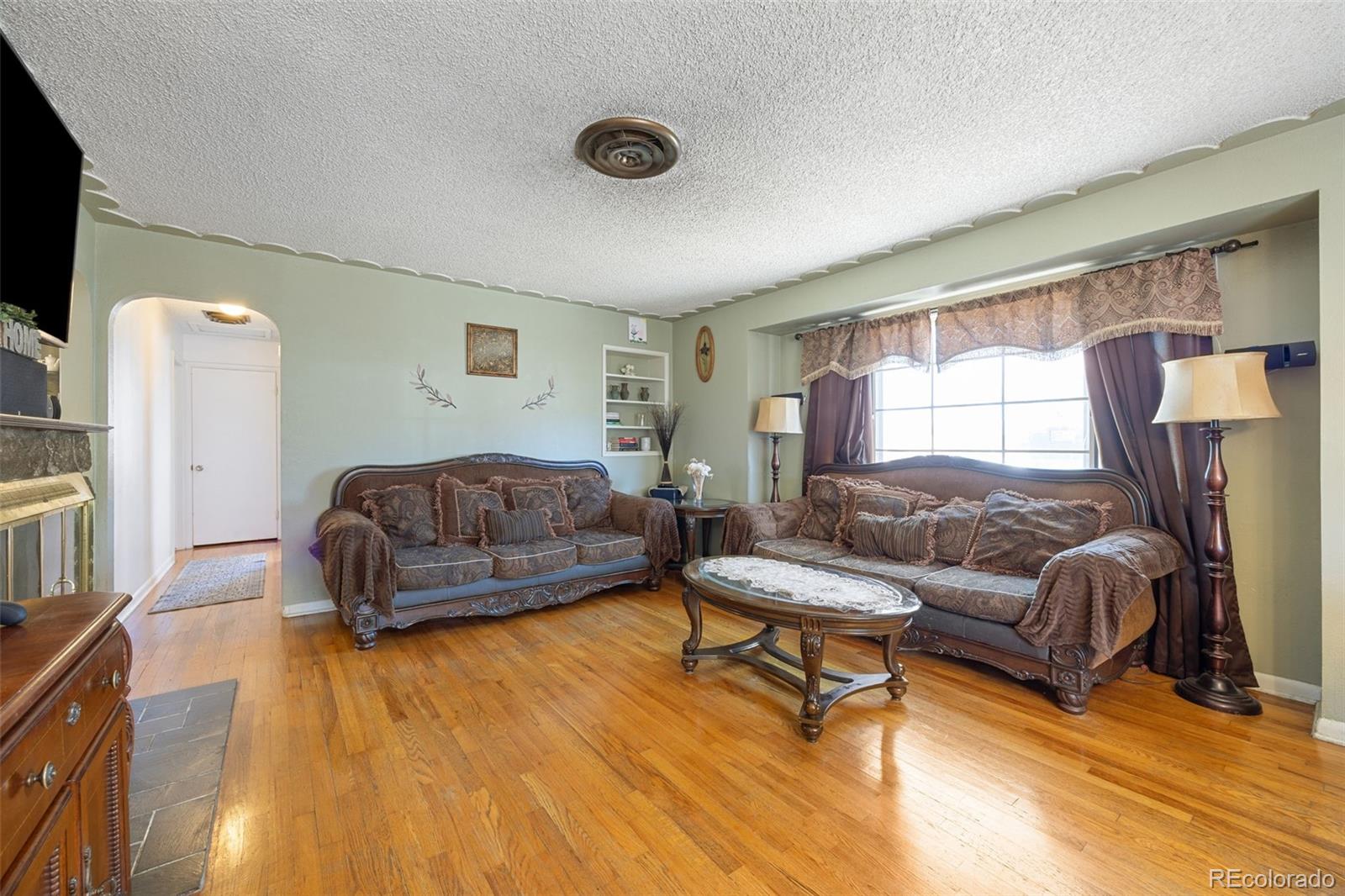 MLS Image #4 for 8671  richard road,denver, Colorado