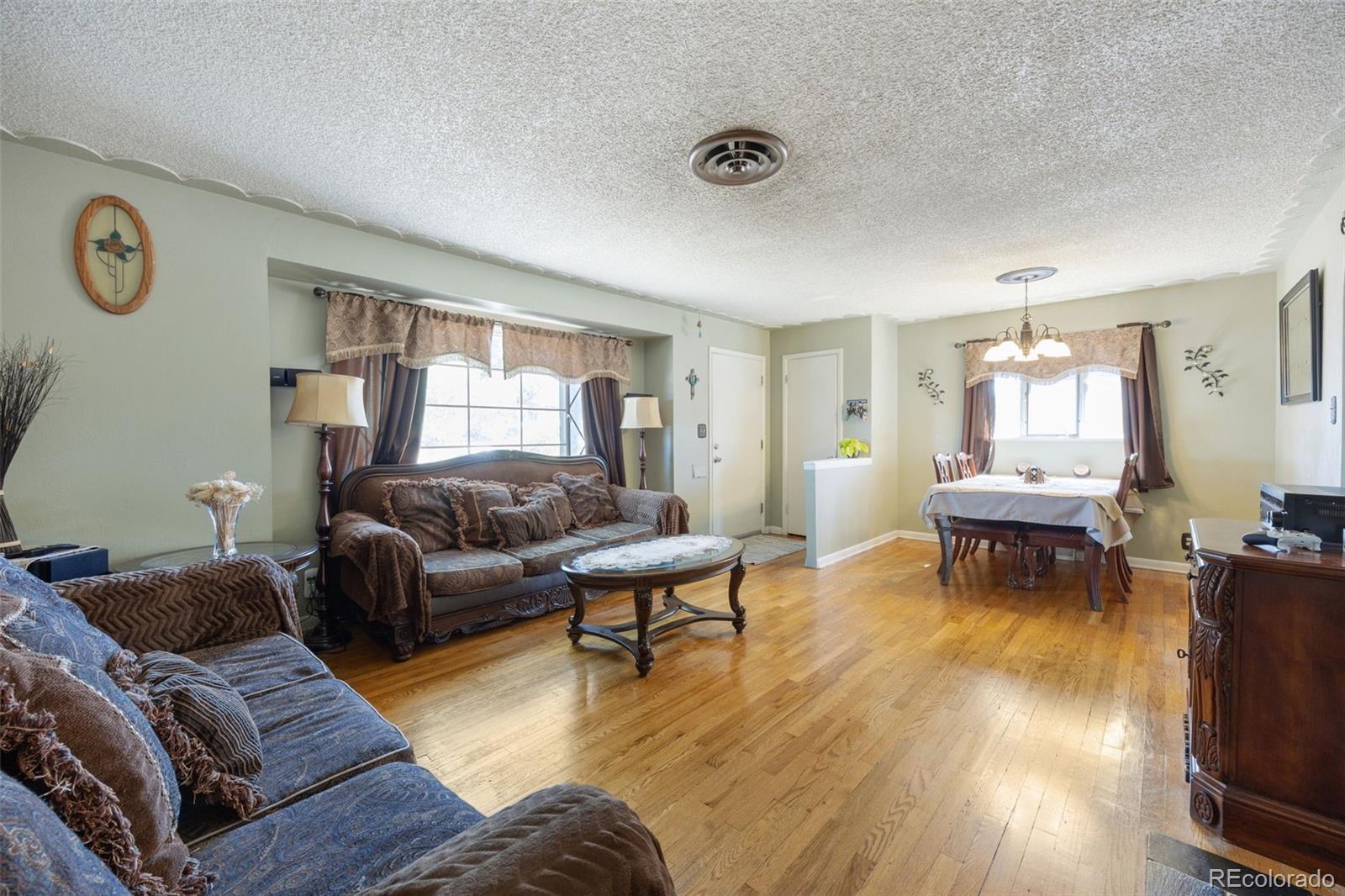 MLS Image #5 for 8671  richard road,denver, Colorado