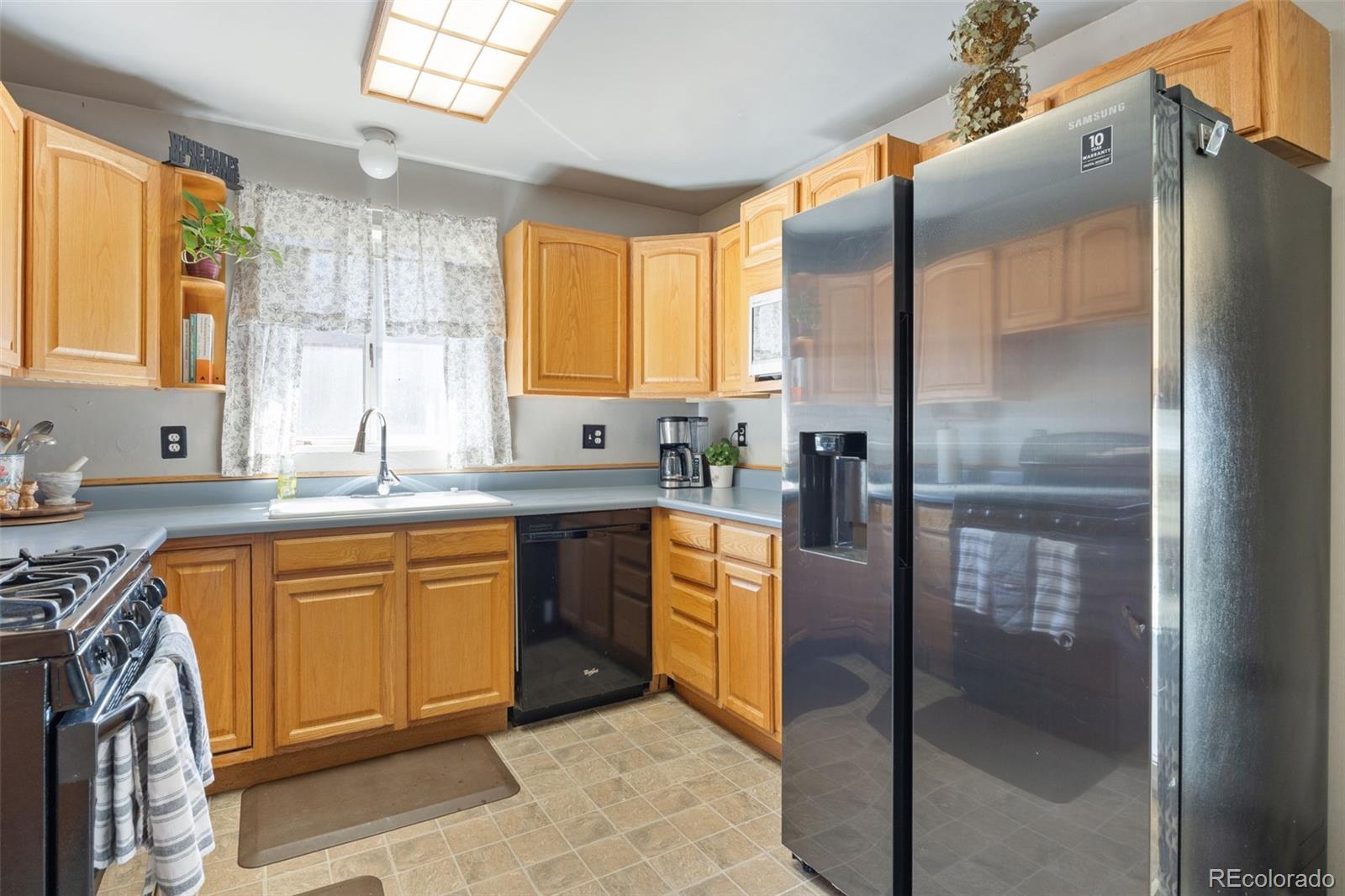 MLS Image #8 for 8671  richard road,denver, Colorado