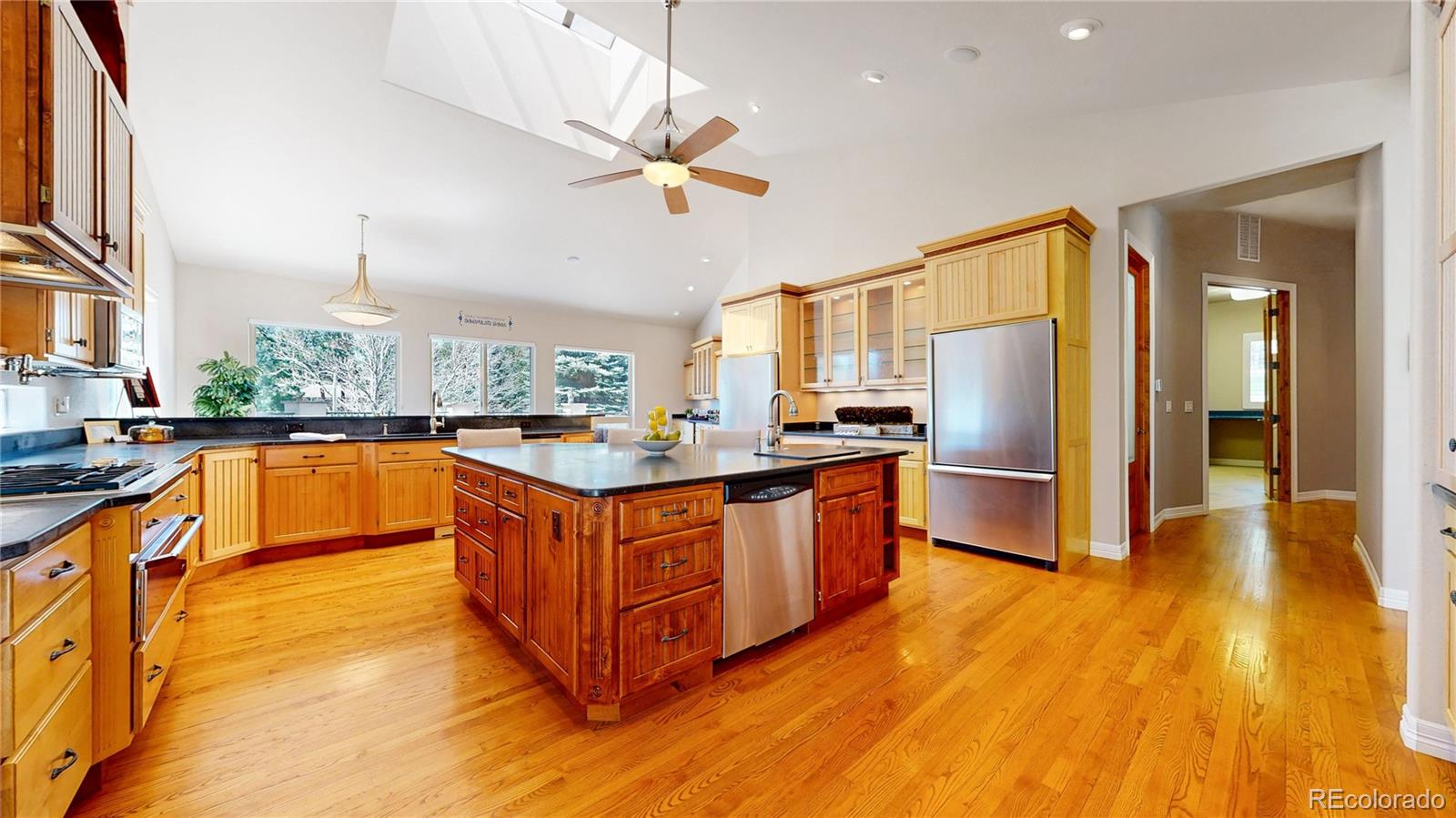 MLS Image #2 for 425  tam o shanter way,monument, Colorado