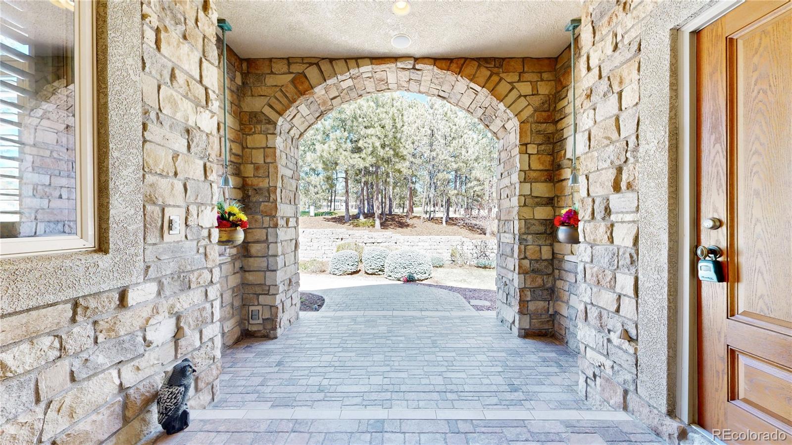 MLS Image #9 for 425  tam o shanter way,monument, Colorado