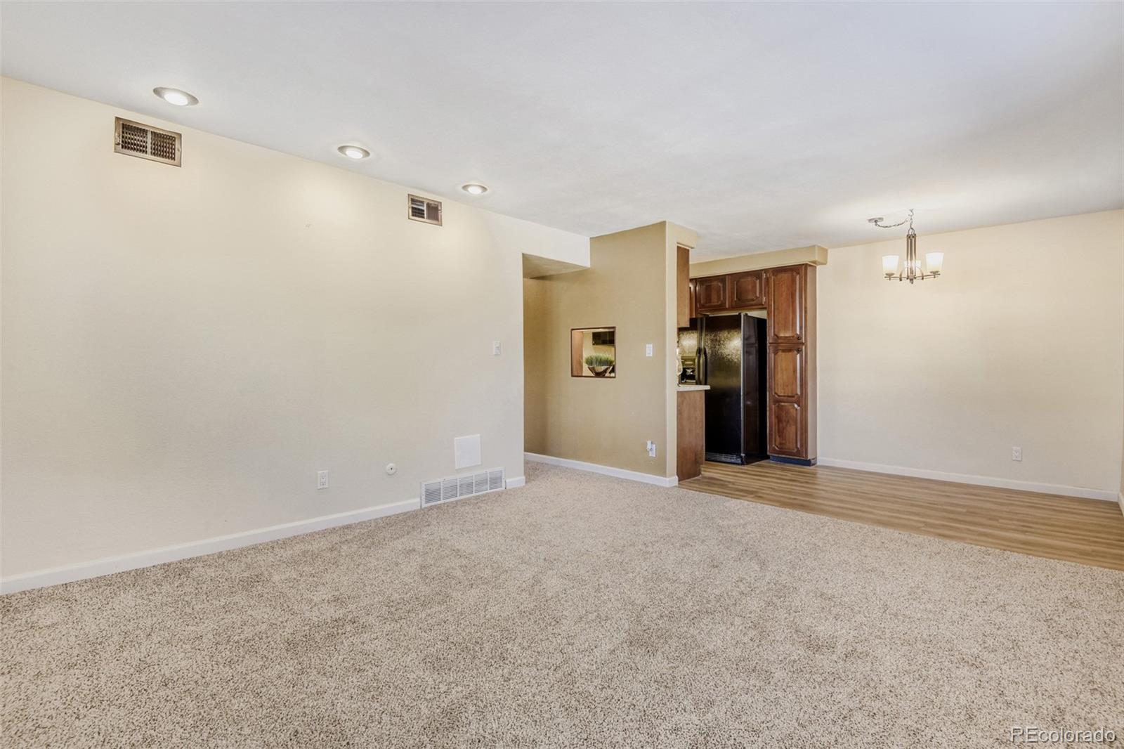 MLS Image #11 for 140 e highline circle,centennial, Colorado