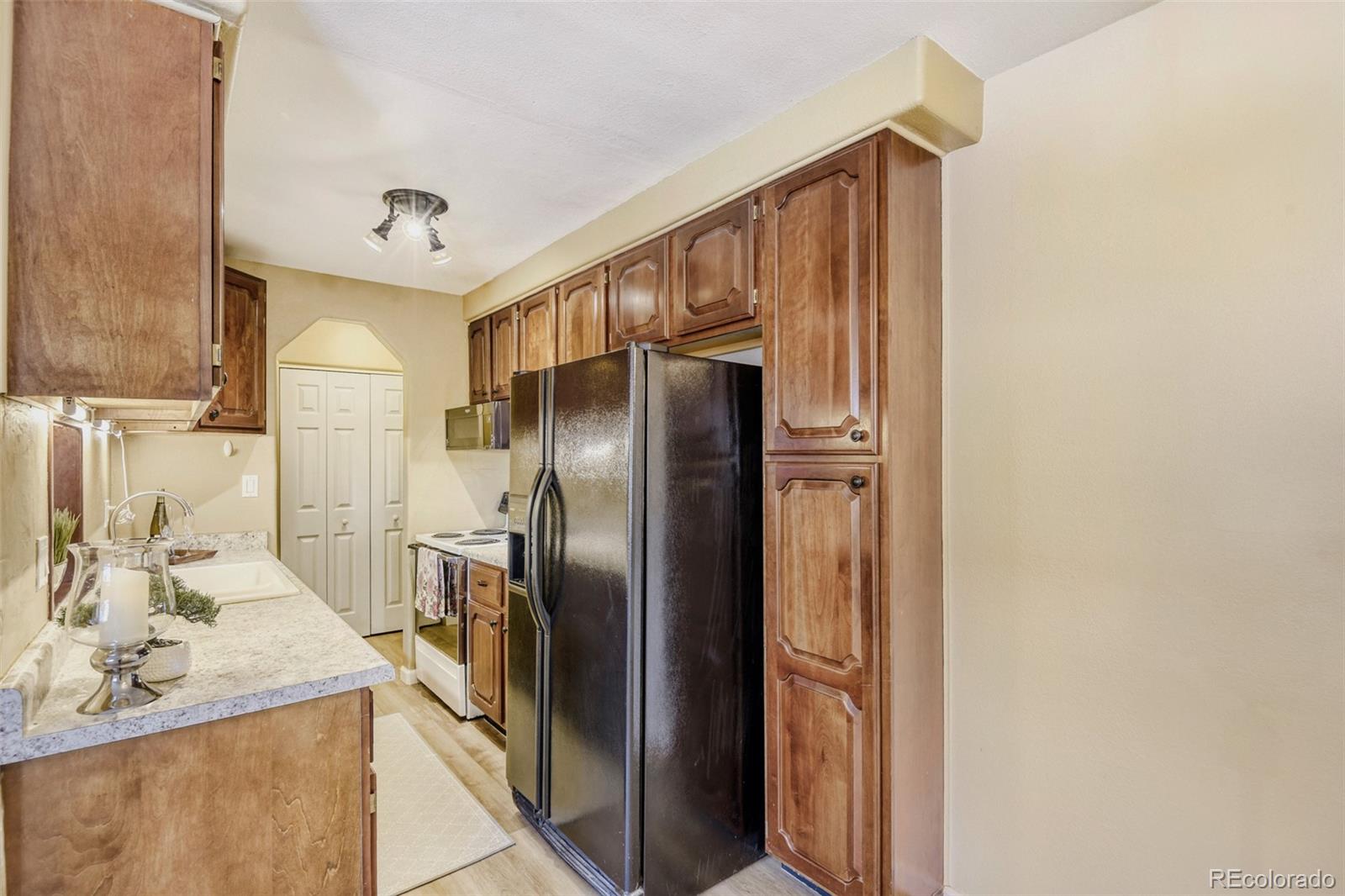 MLS Image #12 for 140 e highline circle,centennial, Colorado