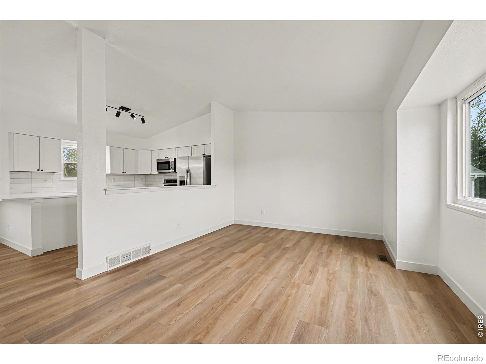 MLS Image #5 for 165  walnut avenue,eaton, Colorado