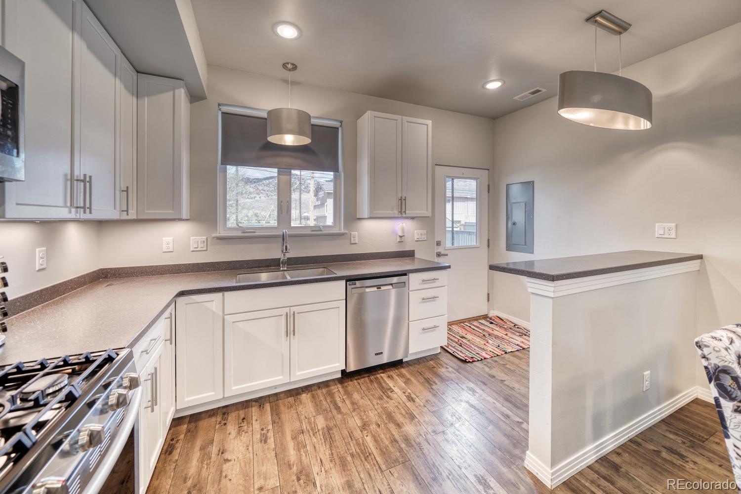 MLS Image #13 for 926 w second street,salida, Colorado