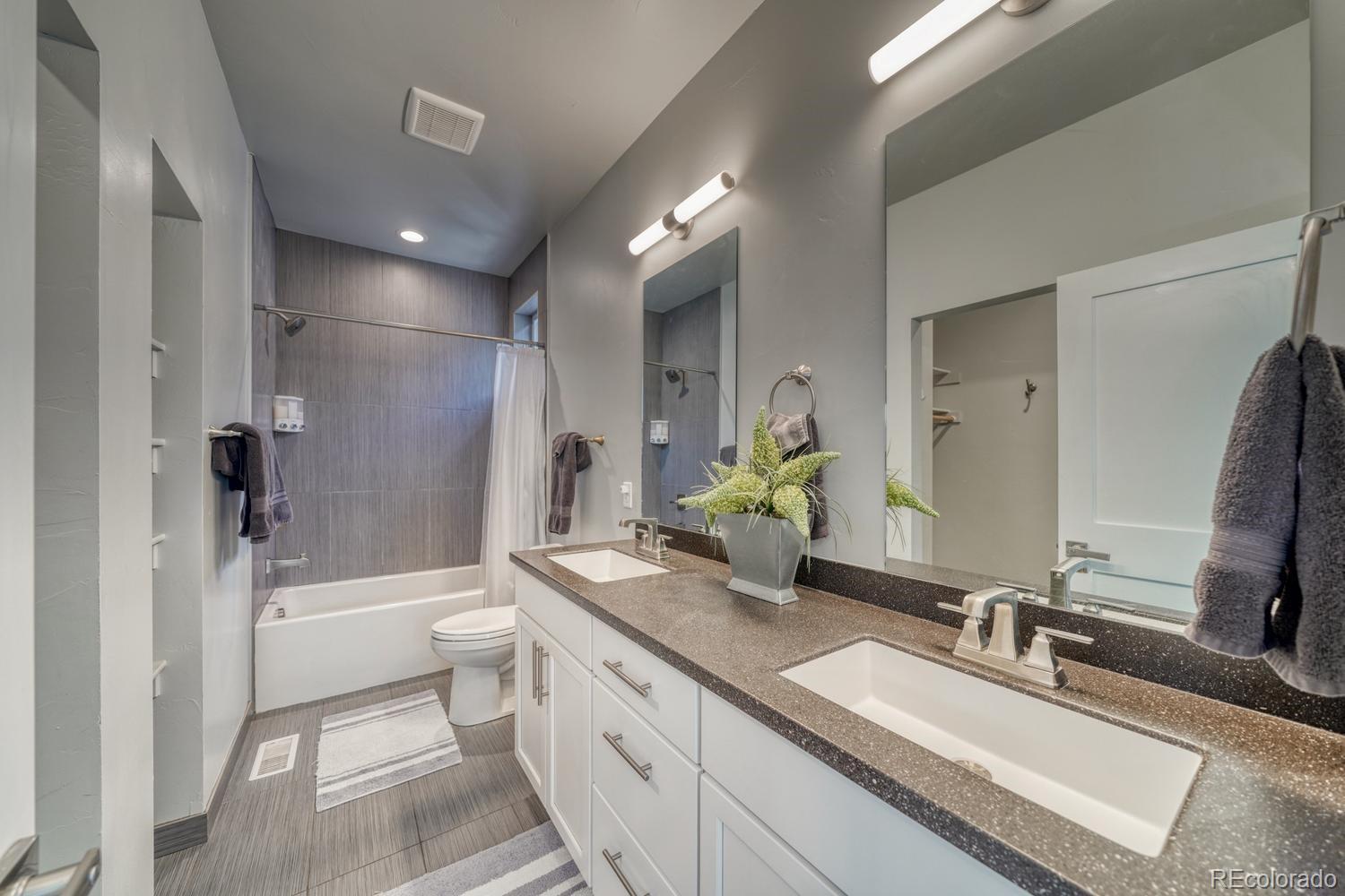 MLS Image #21 for 926 w second street,salida, Colorado