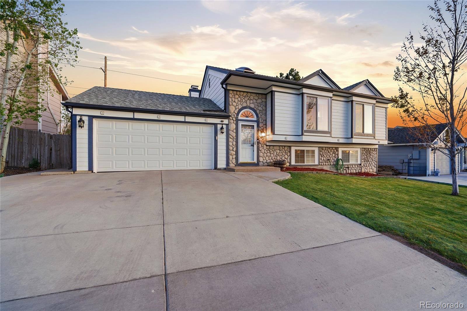 MLS Image #4 for 21642 e alamo place,centennial, Colorado