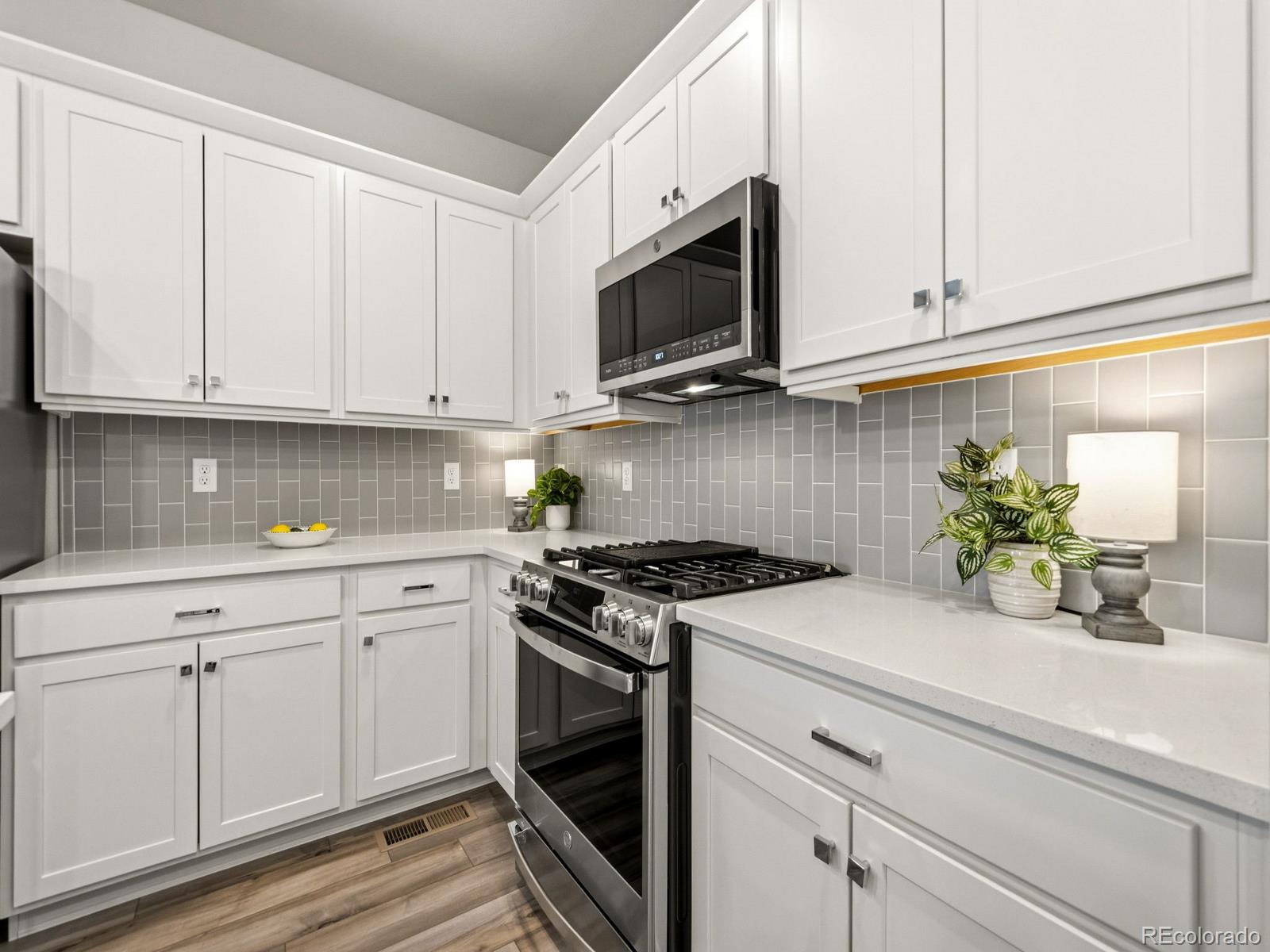 MLS Image #7 for 7336  watercress drive,littleton, Colorado