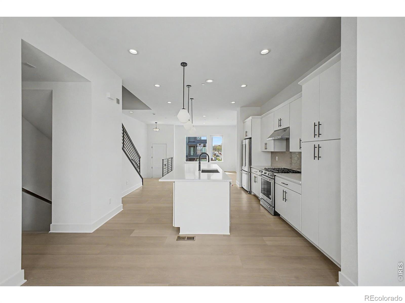 MLS Image #6 for 707  saddle drive,erie, Colorado