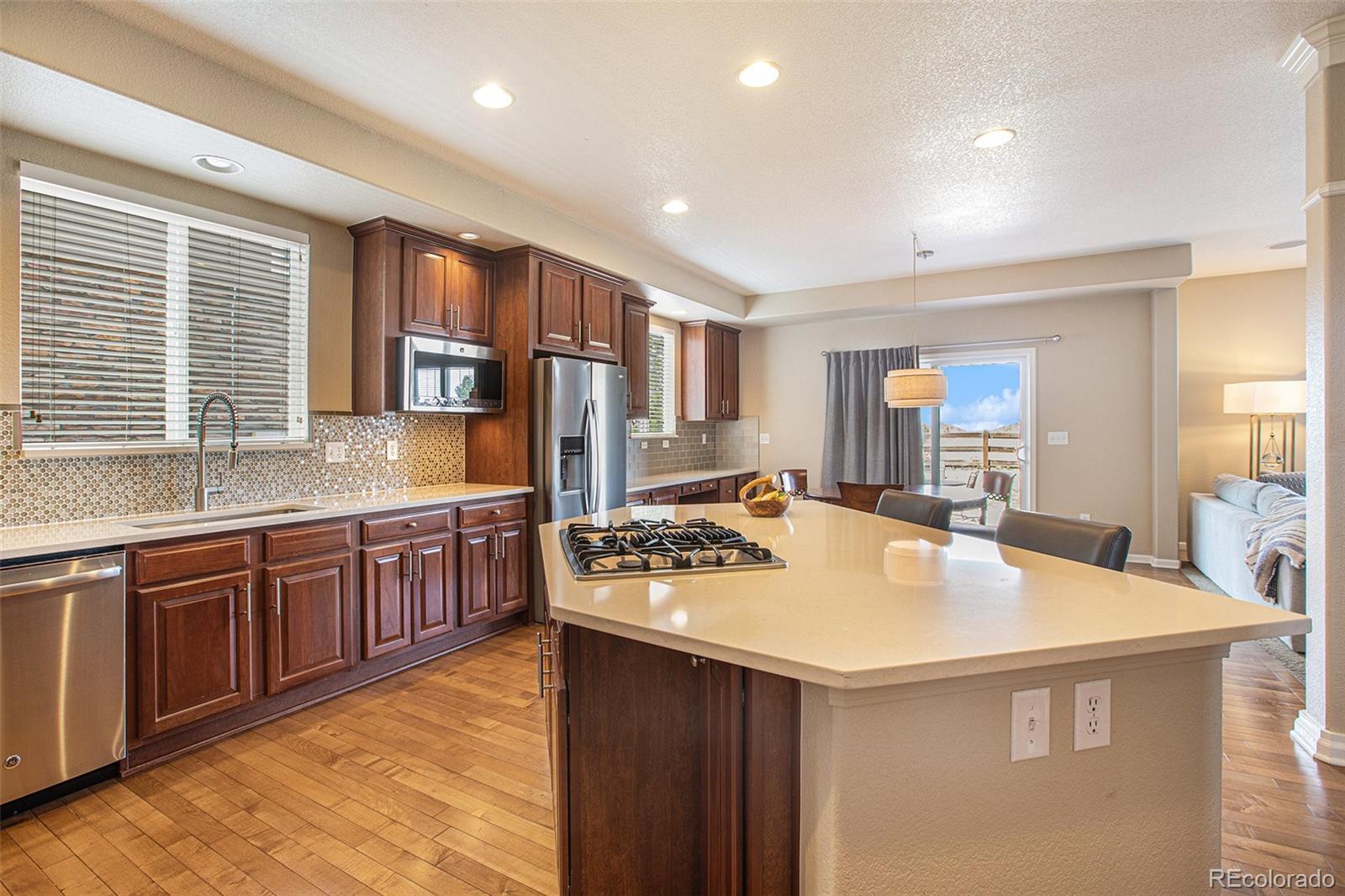 MLS Image #10 for 24871 e ontario drive,aurora, Colorado
