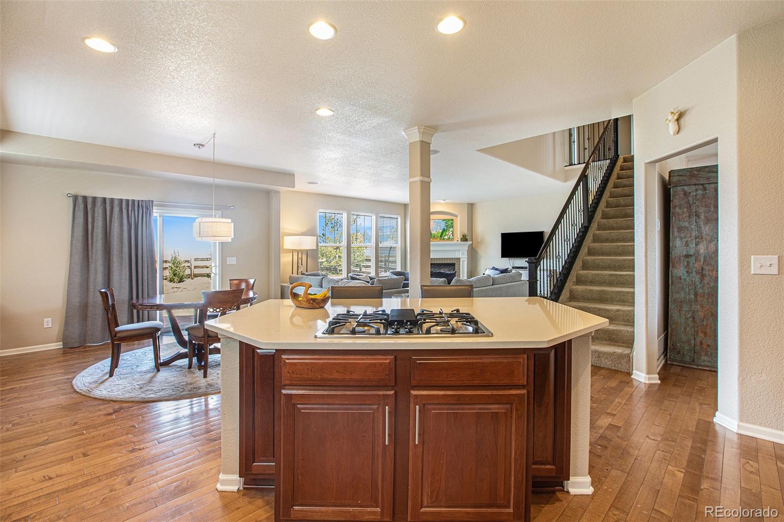 MLS Image #12 for 24871 e ontario drive,aurora, Colorado