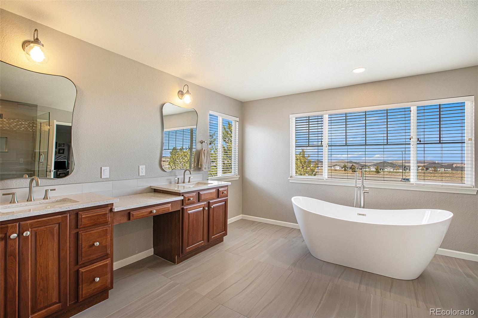MLS Image #22 for 24871 e ontario drive,aurora, Colorado