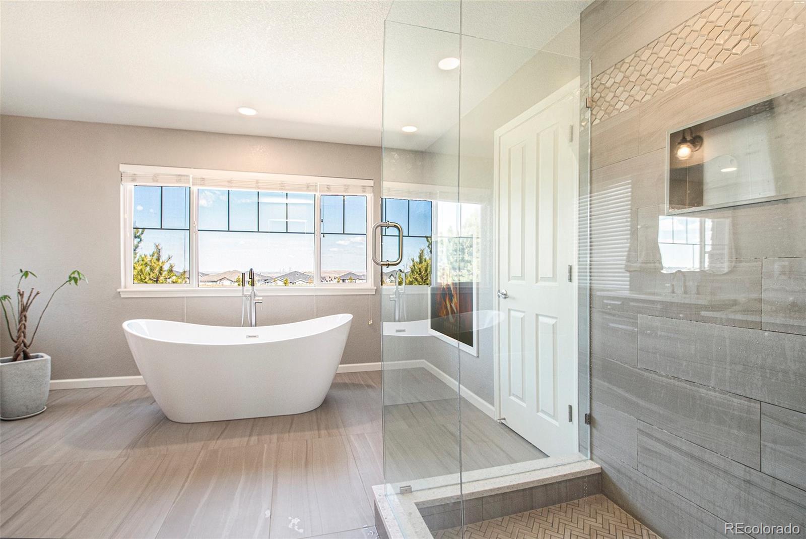 MLS Image #25 for 24871 e ontario drive,aurora, Colorado