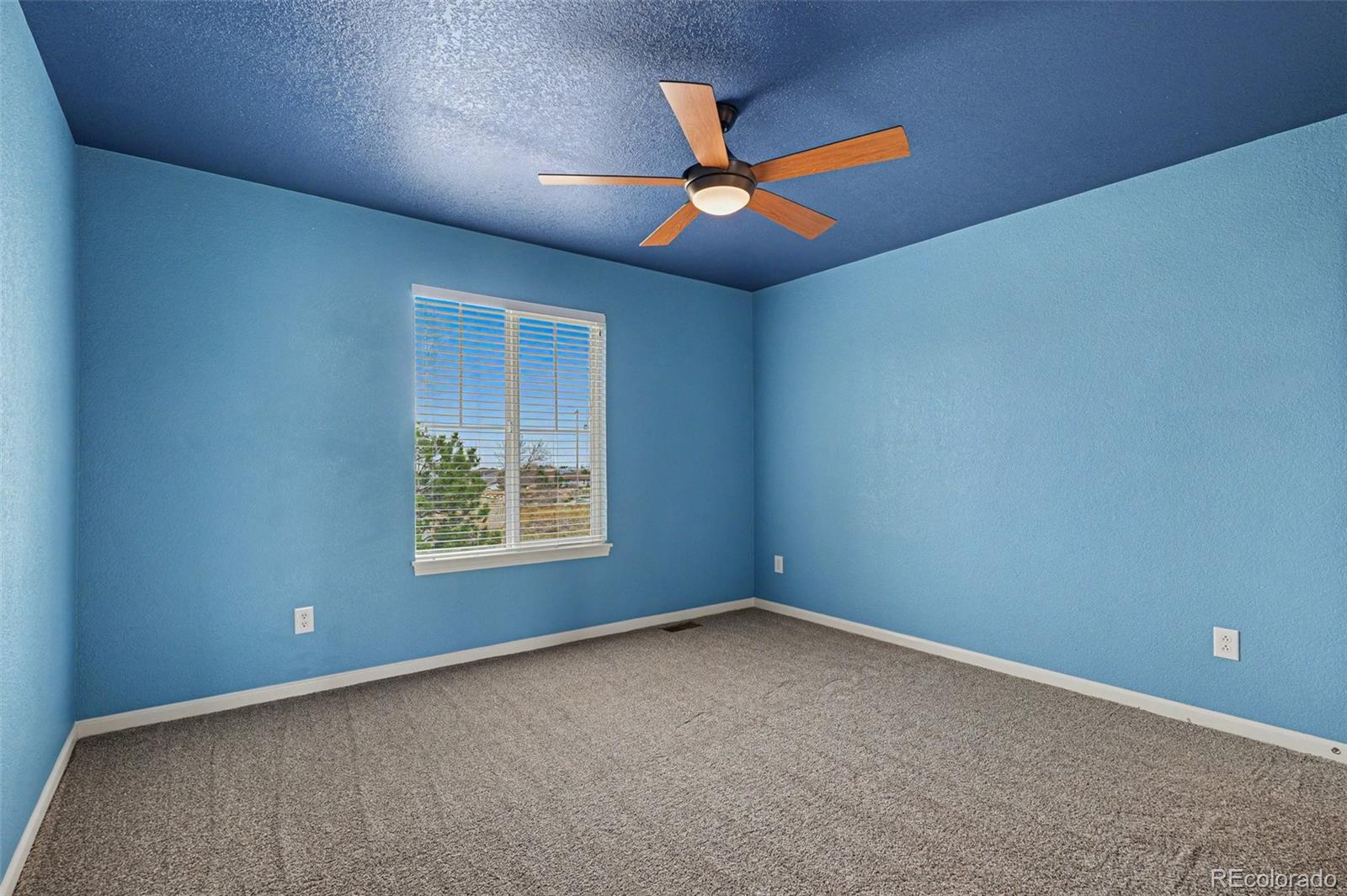 MLS Image #33 for 24871 e ontario drive,aurora, Colorado