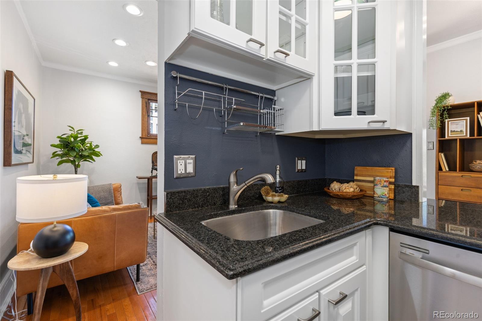 MLS Image #9 for 1401  fillmore street,denver, Colorado