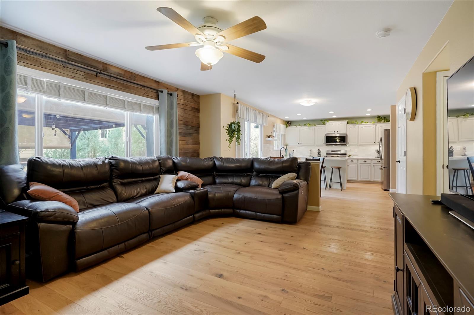 MLS Image #12 for 6090 s yampa street,aurora, Colorado