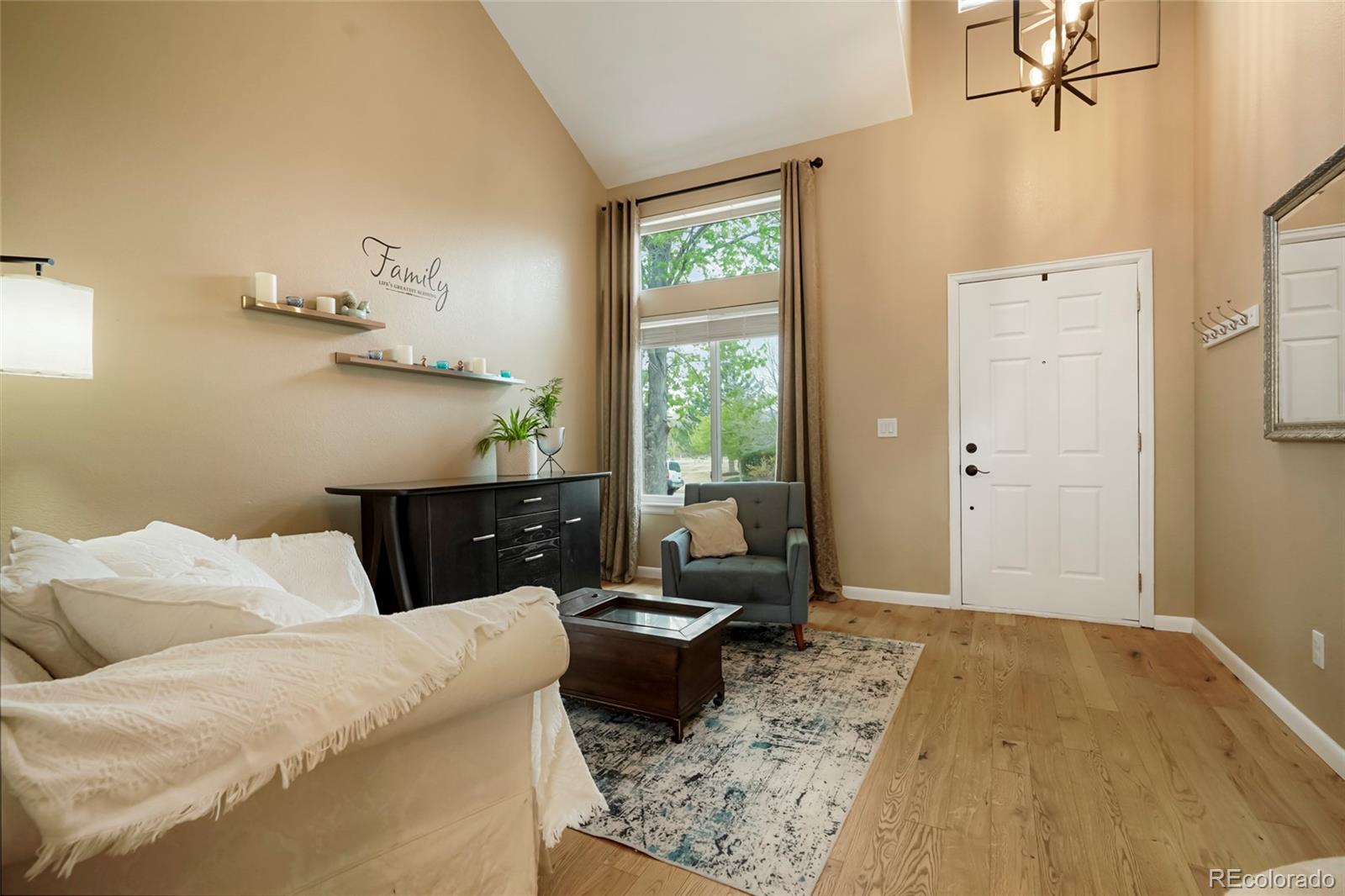 MLS Image #3 for 6090 s yampa street,aurora, Colorado