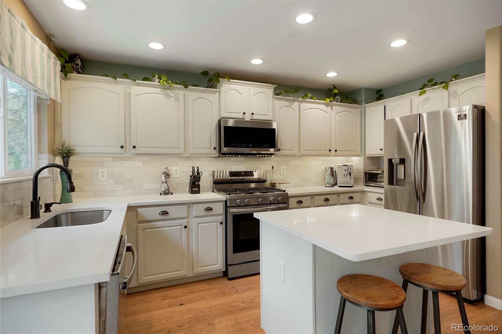 MLS Image #5 for 6090 s yampa street,aurora, Colorado