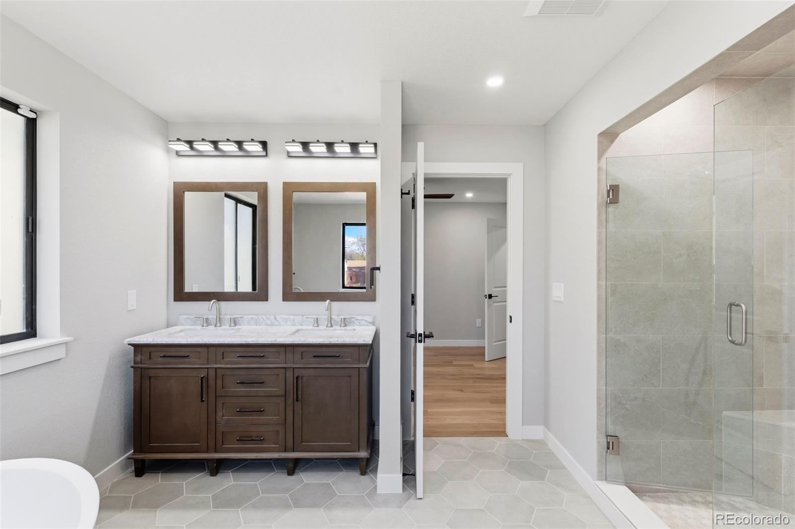 MLS Image #18 for 1720 s fairfax street,denver, Colorado