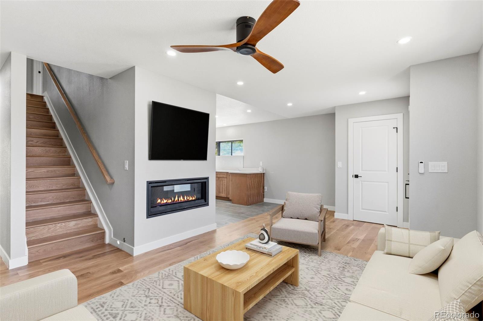MLS Image #6 for 1720 s fairfax street,denver, Colorado