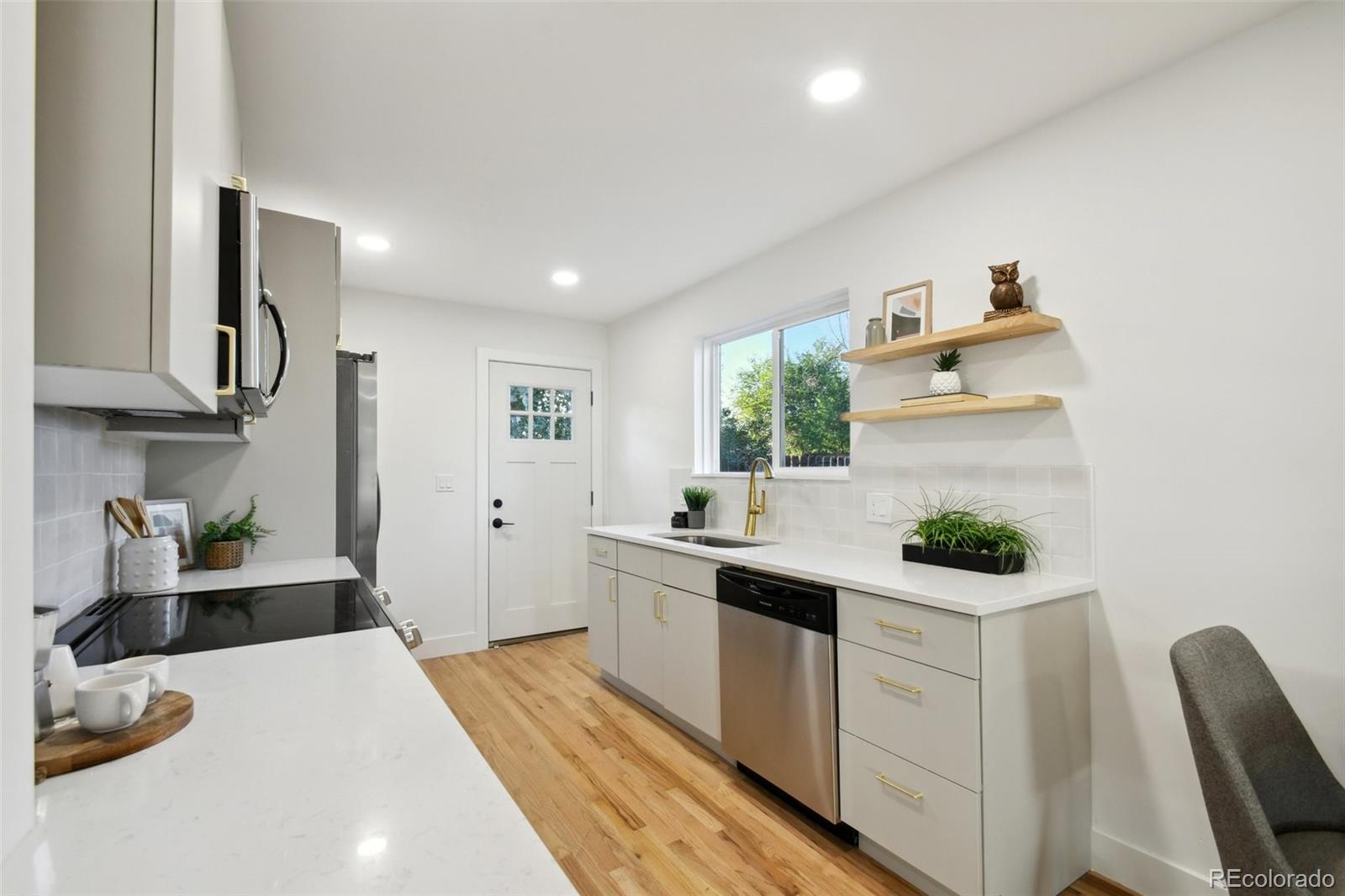 MLS Image #4 for 6650 w 46th place,wheat ridge, Colorado