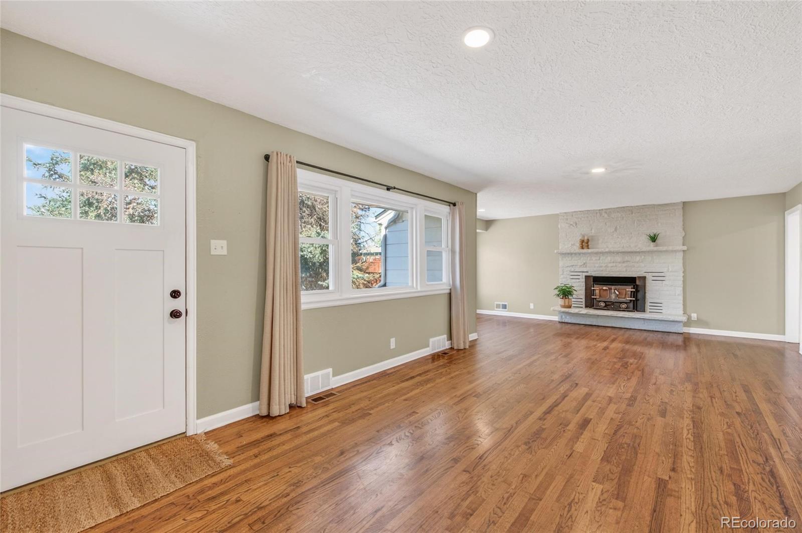 MLS Image #3 for 2518 w 8th street,greeley, Colorado